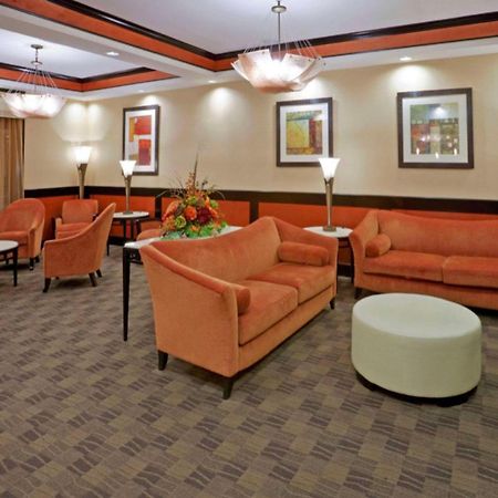 Comfort Inn & Suites Dallas Medical-Market Center Ngoại thất bức ảnh
