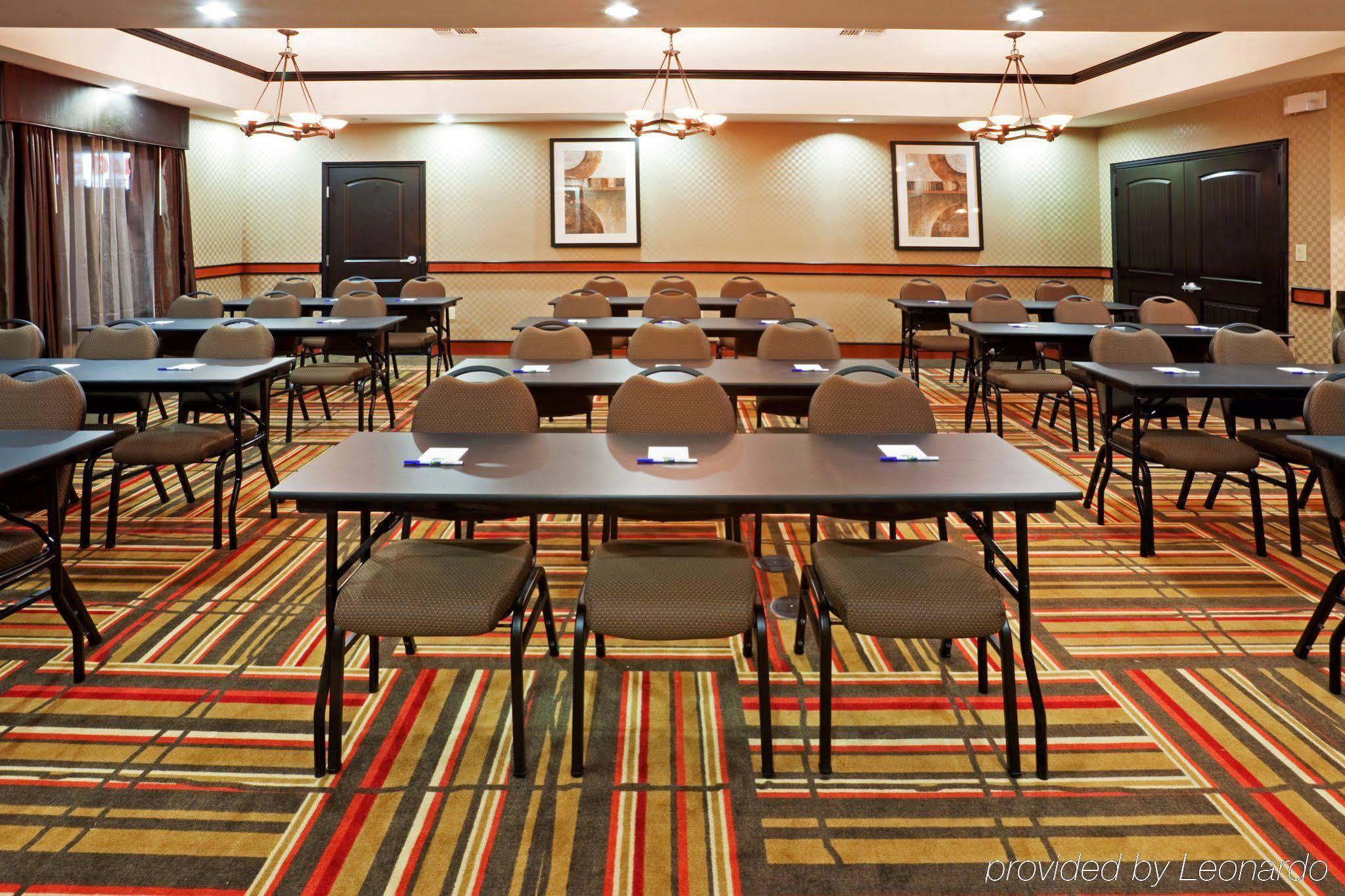 Comfort Inn & Suites Dallas Medical-Market Center Ngoại thất bức ảnh