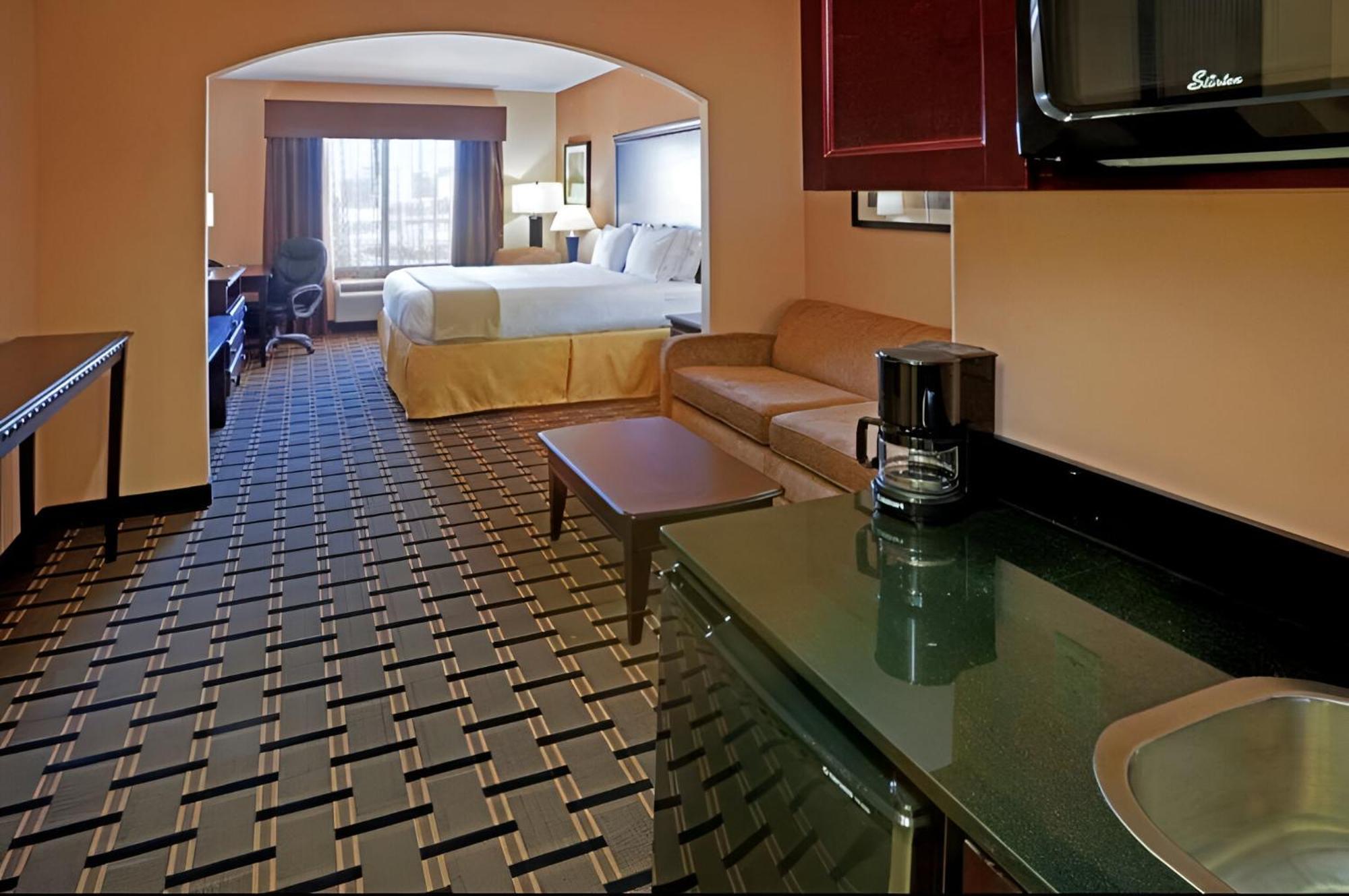 Comfort Inn & Suites Dallas Medical-Market Center Ngoại thất bức ảnh
