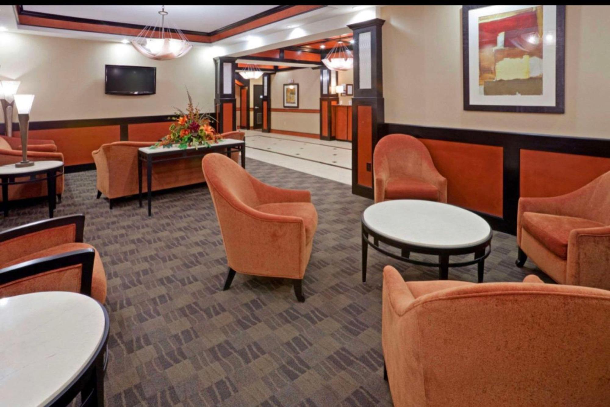 Comfort Inn & Suites Dallas Medical-Market Center Ngoại thất bức ảnh